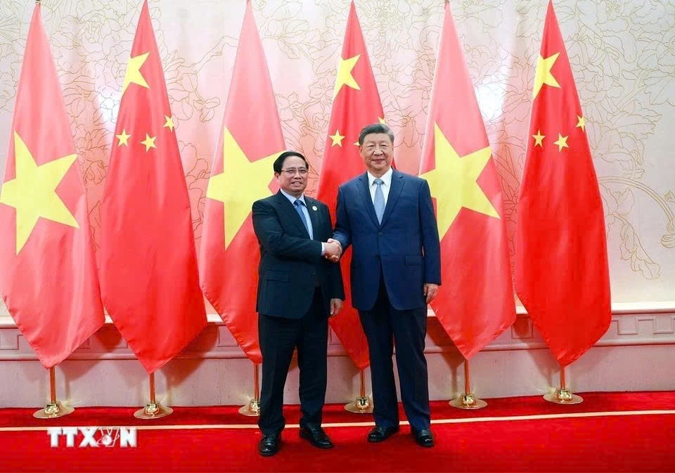 PM Pham Minh Chinh meets Chinese President Xi Jinping in Tianjin